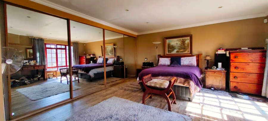 4 Bedroom Property for Sale in Mooivallei Park North West